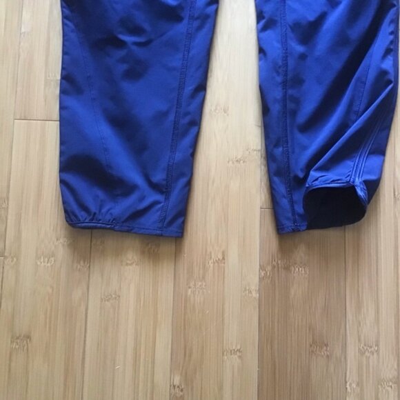 Lululemon Satin Trim Tuxedo Pant Navy Like New - Picture 6 of 14